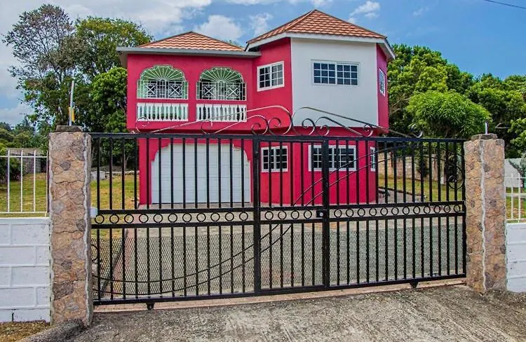 Cozy Villa- 4 Bedroom St Ann Saint Ann's Bay 0*,  Jamaica